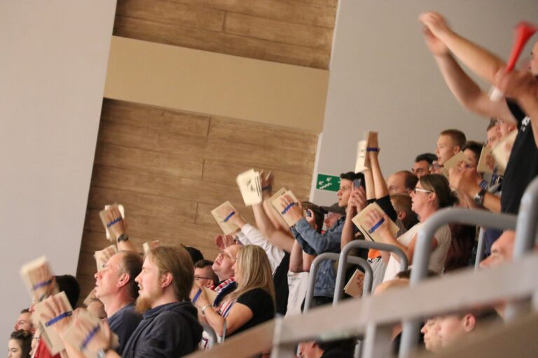 Okazała inauguracja sezonu